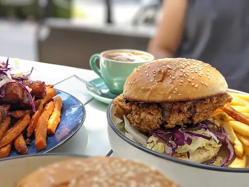 Melba's Bakehouse & Eatery