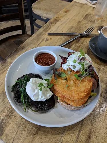 Kincumber post cafe