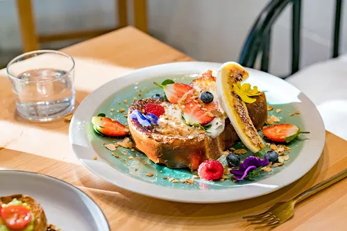 Cafe Claire