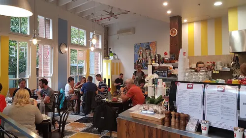 Two Good Eggs Cafe