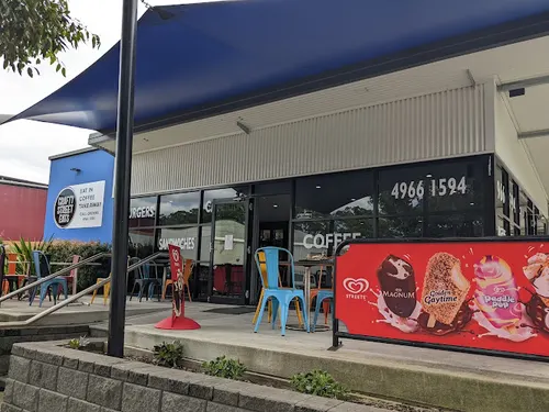 Crafty Street Eats Cafe
