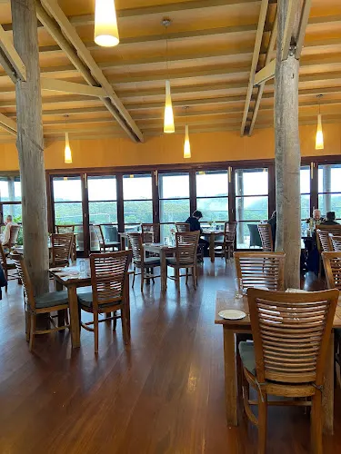 Mimosa Wines & Restaurant