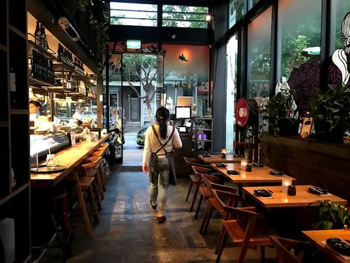 Zushi Surry Hills - Japanese Restaurant