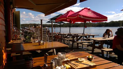 Tuross Boatshed & Cafe
