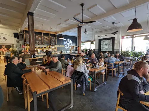 Deus Cafe