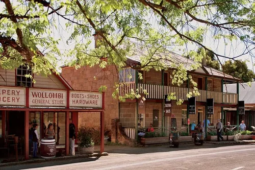 Gray's Inn Wollombi