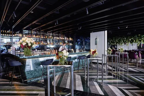 Solander Dining and Bar
