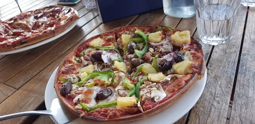 Pizza Tutti's