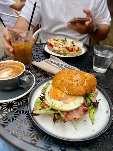 ASLAN Coffee Roasters - The Rocks