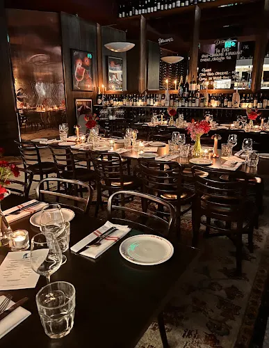 Bistro Rex Restaurant