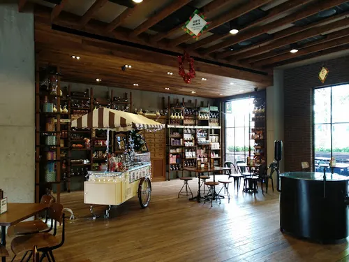 Max Brenner - Alexandria