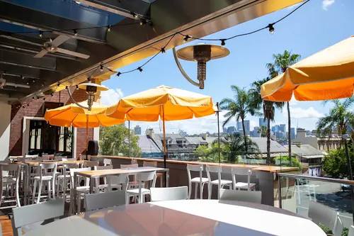 Harbour View Hotel, The Rocks