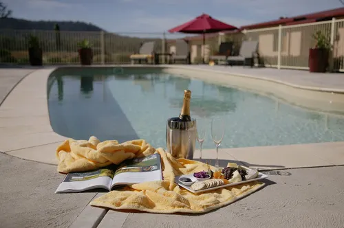 Hunter Valley Luxury Accommodation at Nightingale Wines