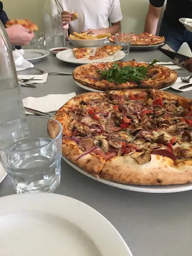 Avoca Woodfire Pizza
