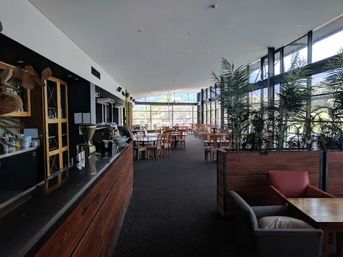 Cuisine Restaurant & Bar
