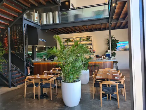 Wharf St. Distillery Restaurant