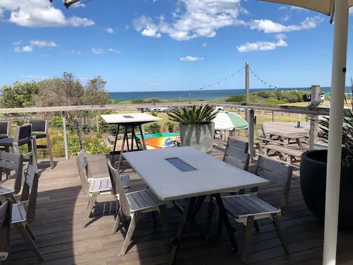 Caves Coastal Bar & Restaurant