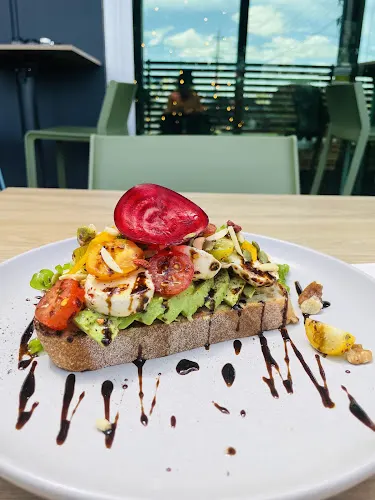 8T8 Cafe