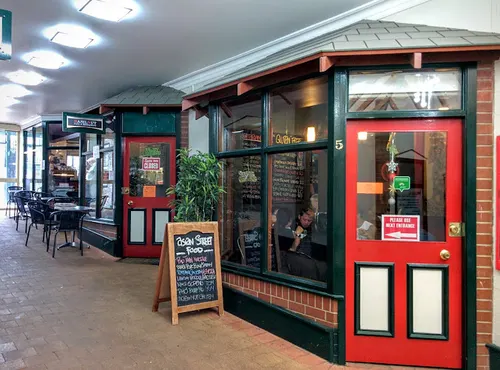 Basil Nut Cafe & Restaurant Katoomba