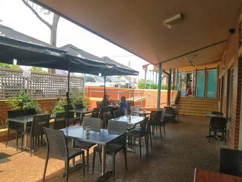 Beehive Cafe Restaurant