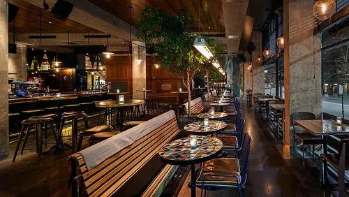The Morrison Bar & Oyster Room