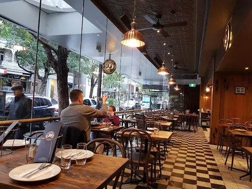 Via Napoli Pizzeria Surry Hills
