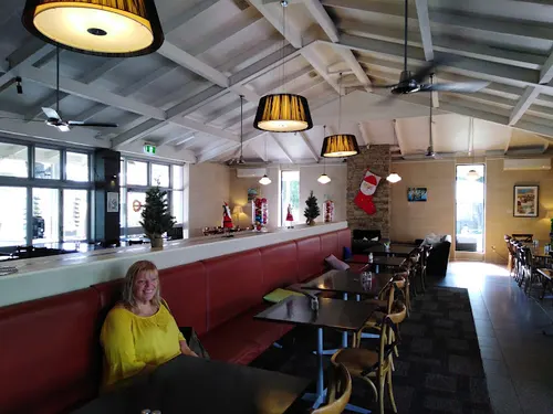 Kincumber Hotel