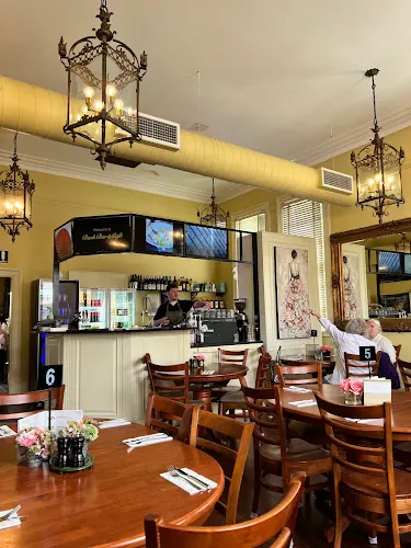 Bank Bazaar and Bank Bar & Café [with outdoor garden café]