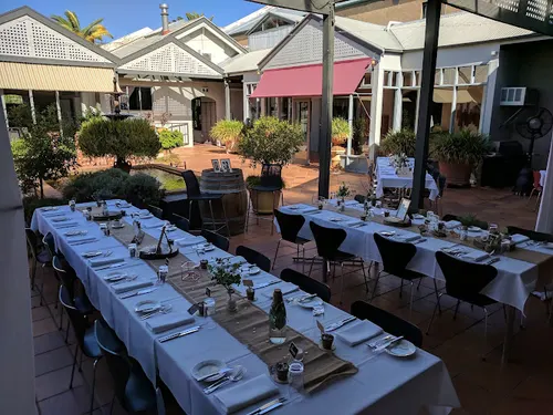 Tuileries at De Bortoli Rutherglen