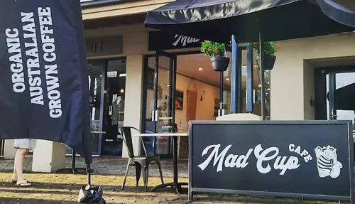 Mad Cup Cafe