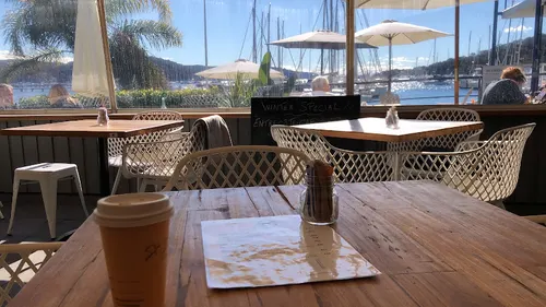 Le Bayview Cafe Bistro