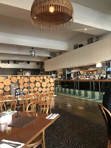 Zed Bar