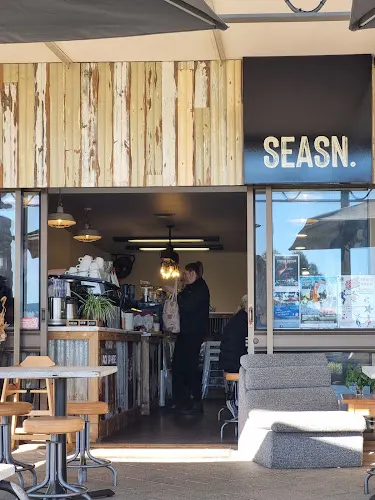 Seasn Terrace Cafe