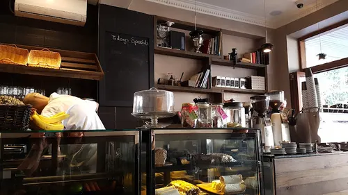 Lot 19 Cafe