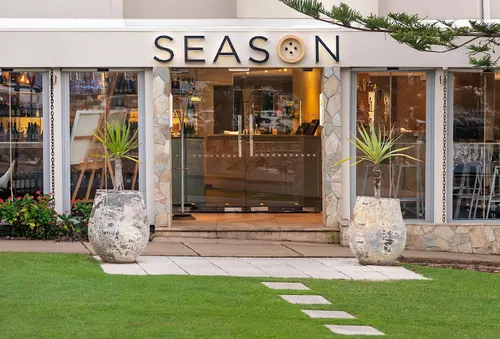 Season Restaurant