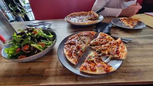 Lennox Pizza