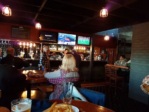 Brumby Bar & Grill